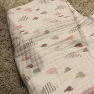 Aden & Anais Blanket - Heart Pattern